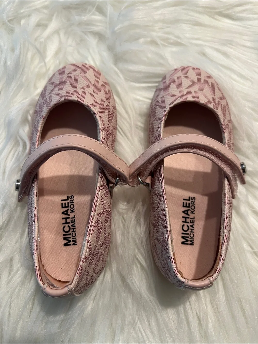 NWOT MICHAEL Michael Kors Girls' Blush Pink Logo Mary Janes size 7